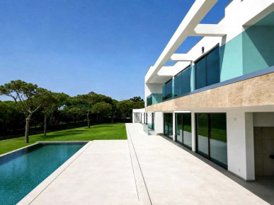 A Private Contemporary Estate in Vilamoura, Property for sale in Vilamoura, Albufeira, PP176490