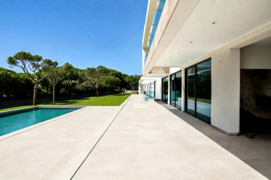 A Private Contemporary Estate in Vilamoura, Property for sale in Vilamoura, Albufeira, PP176490