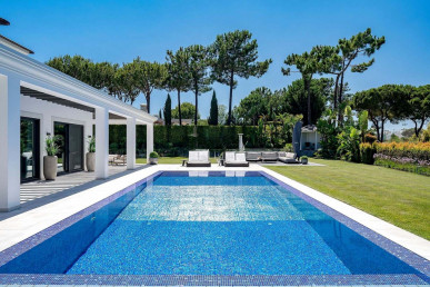 On the 12th Fairway: A Frontline Quinta do Lago Residence, Property for sale in Almancil, Loulé, PP176493