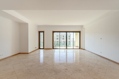 3 bedroom Property in Lisbon, Property for sale in Belém, Lisbon, JL-99475