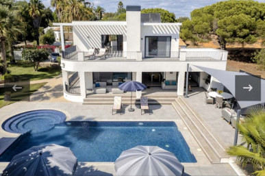 Stunning 4 Bedroom Villa In Golden Triangle, Property for sale in Almancil, Loulé, PP176032