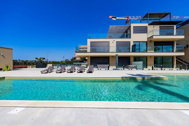 Exceptional Four-Suite Penthouse with 320 m² Terrace, Private Pool & Sea Views, Property for sale in Vilamoura, Albufeira, PP176508