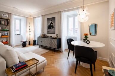 1 bedroom Property in Lisbon, Property for sale in JL-99743
