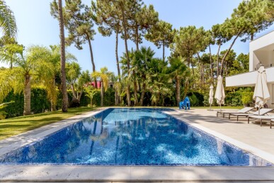 4 bedroom Property in Almada, Property for sale in Charneca de Caparica e Sobreda, Almada, JL-99869