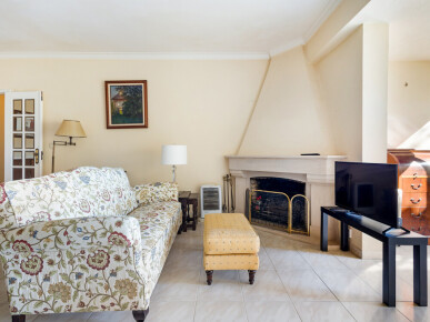 2 bedroom Property in Cascais, Property for sale in JL-98704