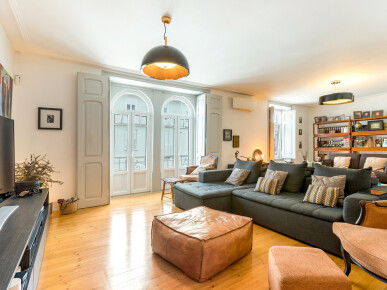 4 bedroom Property in Lisbon, Property for sale in JL-100148
