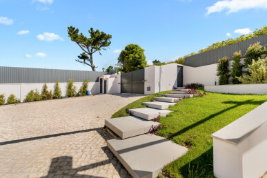 6 bedroom Property in Sintra, Property for sale in JL-99700