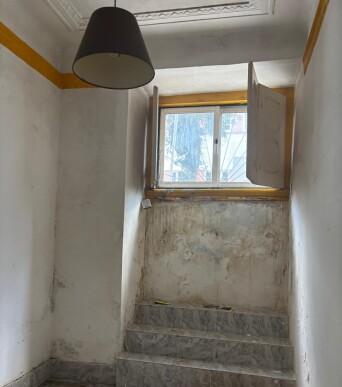 2 bedroom Property in Lisbon, Property for sale in JL-100188