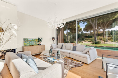 3 bedroom Property in Cascais, Property for sale in JL-100332