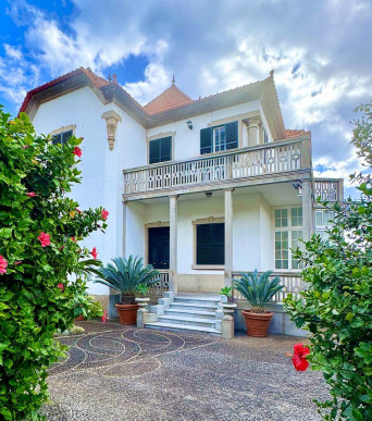 Timeless Madeira Villa with Panoramic Funchal Bay Views, Property for sale in Funchal, Madeira, PP176586