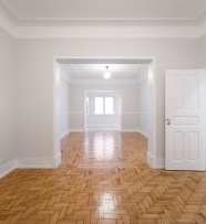 Av. Ramalho Ortigão 33, Property for sale in Avenidas Novas, Lisbon, PW75