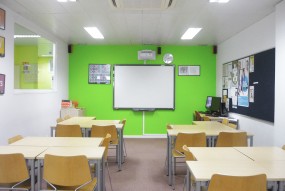 Largo Maria Leonor 12, Property for sale in Oeiras, Lisbon, PW85